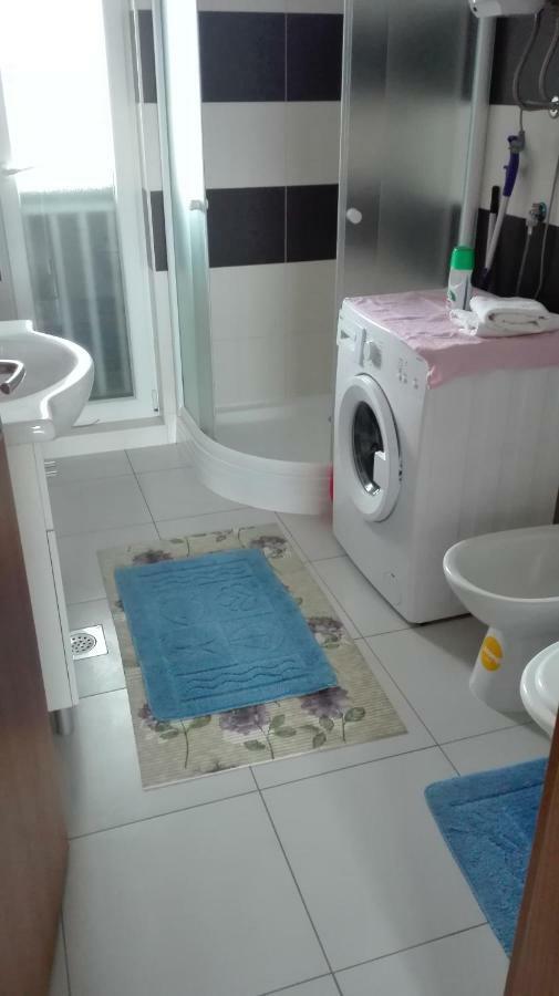 Gabriela Apartment Нин Екстериор снимка