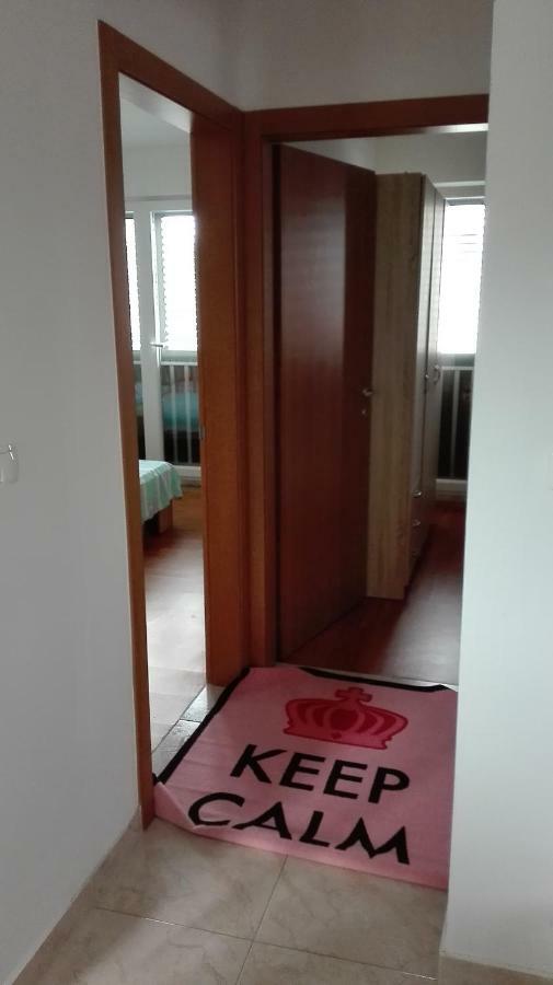 Gabriela Apartment Нин Екстериор снимка